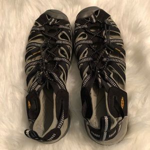 KEEN Waterproof sandals. EUC!!